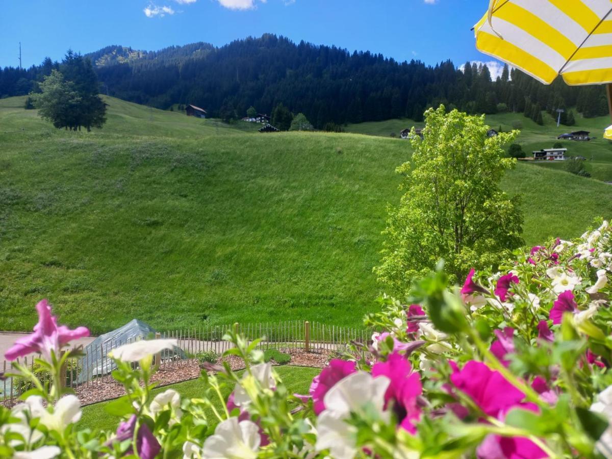 Haus Berg & Tal Lägenhet Hirschegg  Exteriör bild