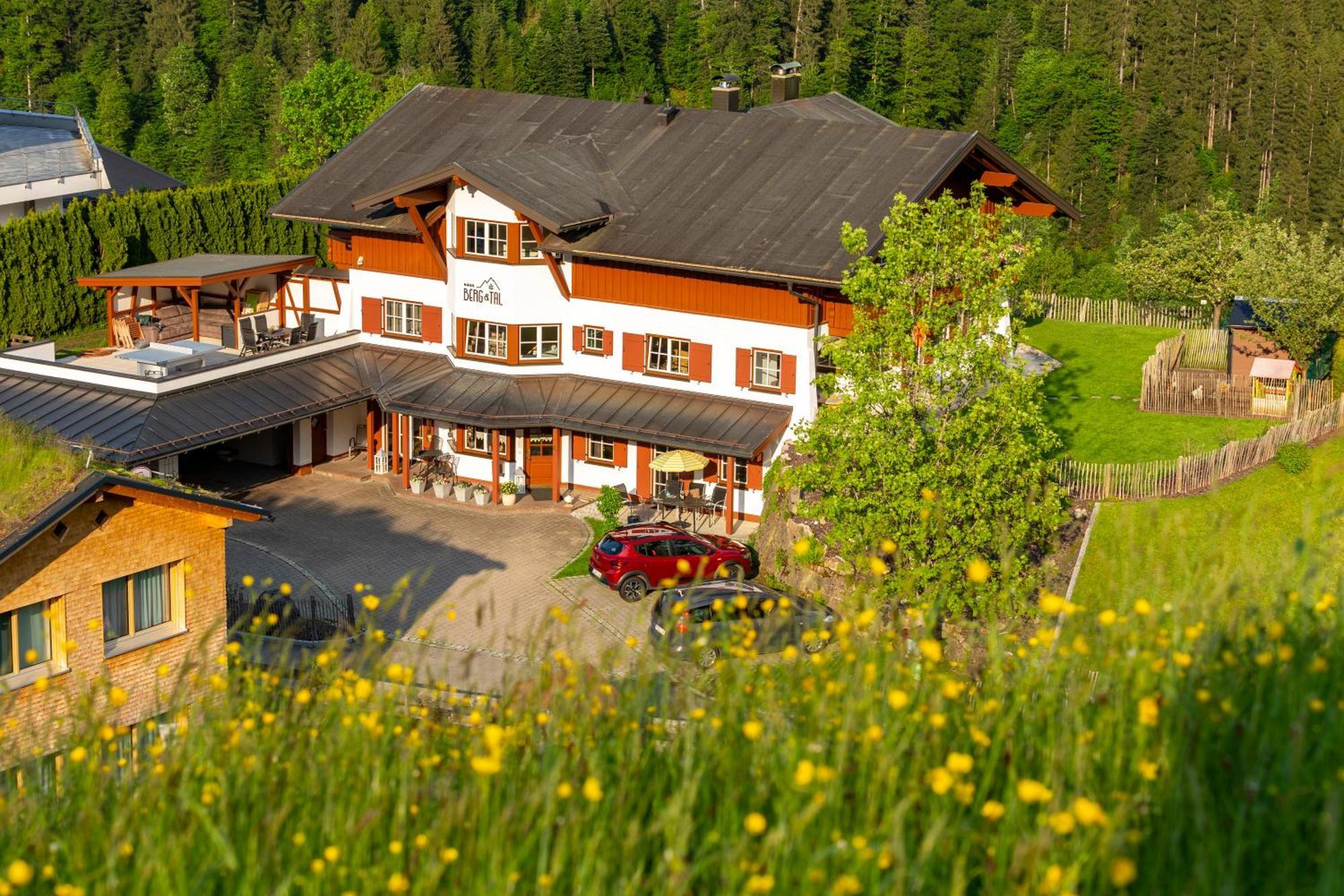 Haus Berg & Tal Lägenhet Hirschegg  Exteriör bild