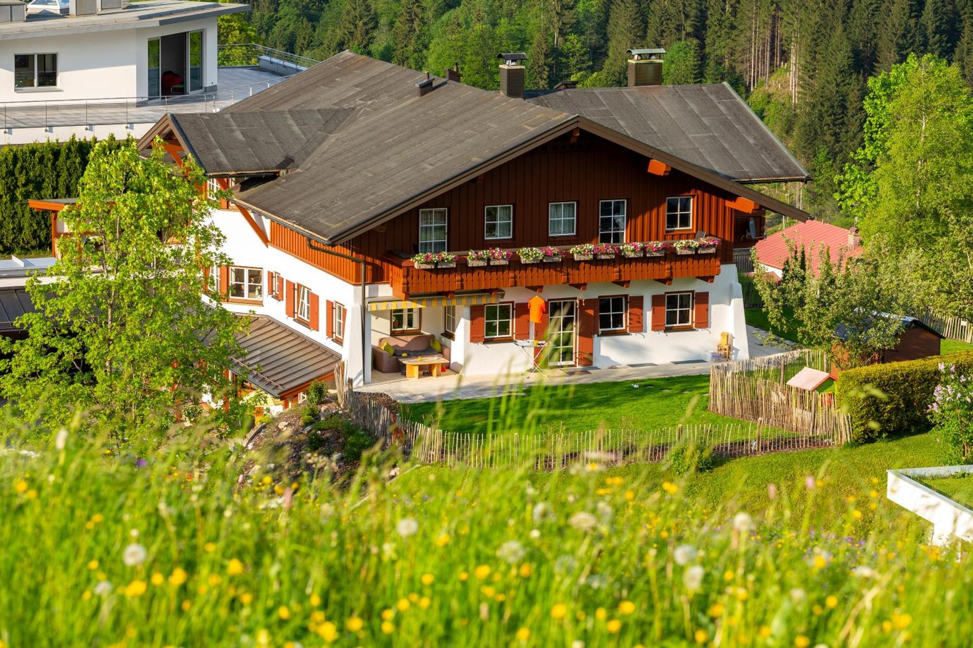Haus Berg & Tal Lägenhet Hirschegg  Exteriör bild