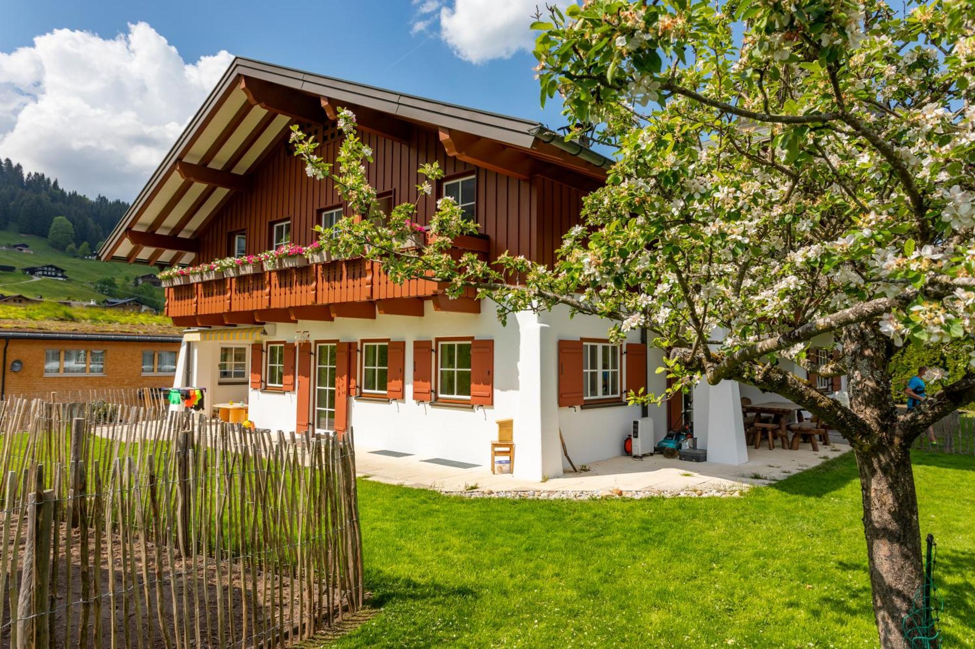 Haus Berg & Tal Lägenhet Hirschegg  Exteriör bild